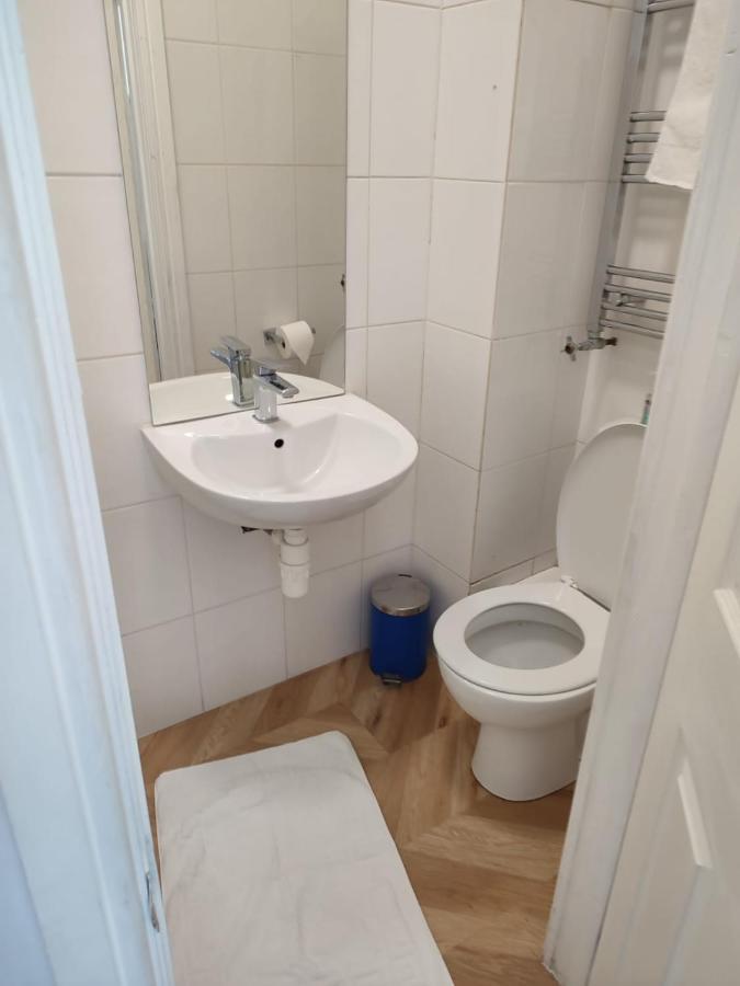 Room At 264 Λονδίνο Εξωτερικό φωτογραφία